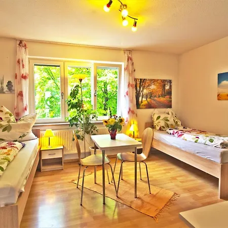Ferienwohnung Kakadu Apartment Dresden Laubegast Wlan Tv Fahrrad Extérieur photo