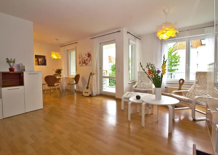 Ferienwohnung Kakadu Apartment Dresden Laubegast Wlan Tv Fahrrad